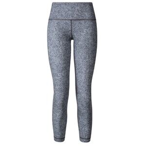 Lululemon Wunder Under Crop III in Rio Mist White Black Size 6